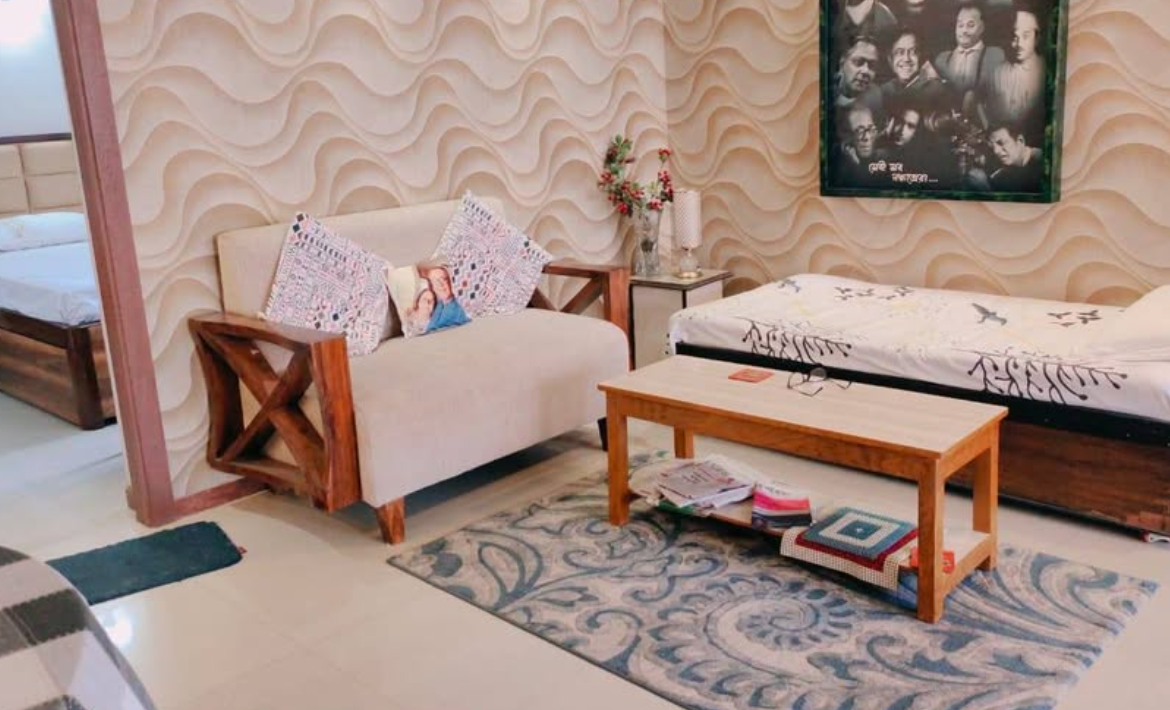 4 Beds and 4 Baths Flat for Sale in Kolkata