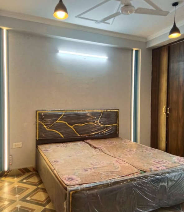 1 Bed and 1 Bath Flat for Rent in New Delhi