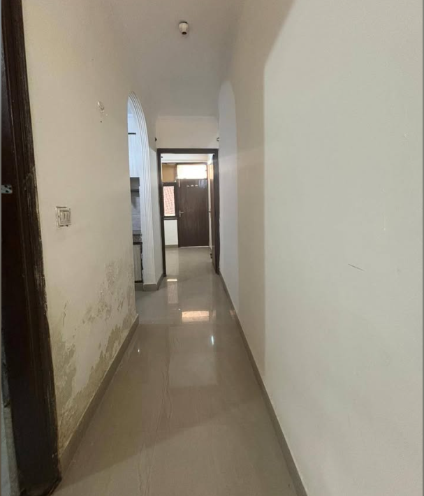 1 Bed and 1 Bath Flat for Rent in New Delhi