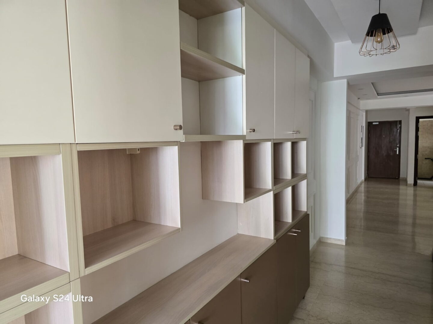 3 Beds and 3 Baths for Rent in Gurgaon.