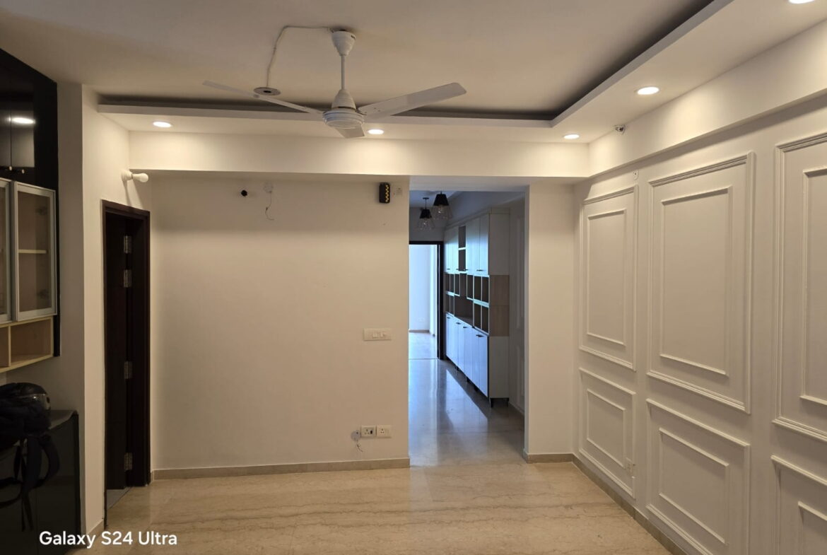 3 Beds and 3 Baths for Rent in Gurgaon.