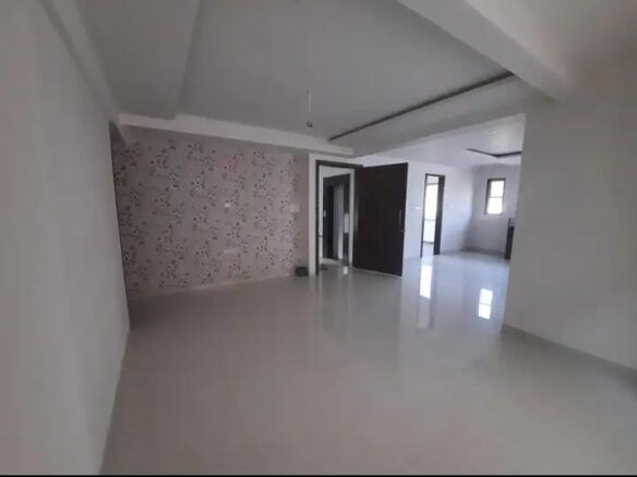 3 Beds and 3 Baths for sale in Nashik.