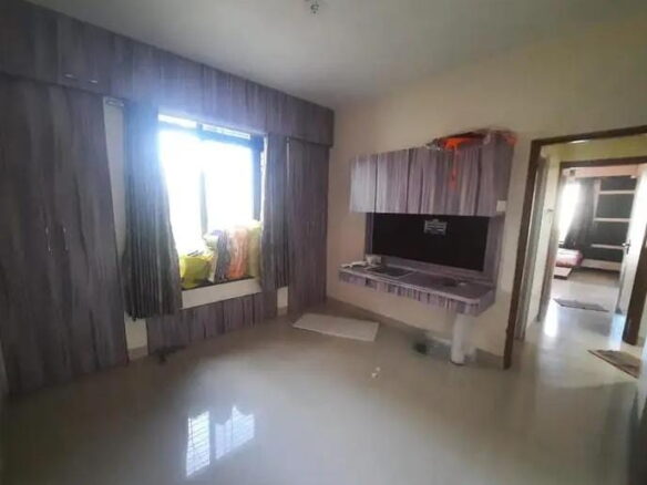 3 Beds and 3 Baths For Sale In Nashik.