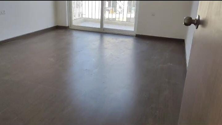 3 Beds and 3 Baths For Sale In Gurgaon.