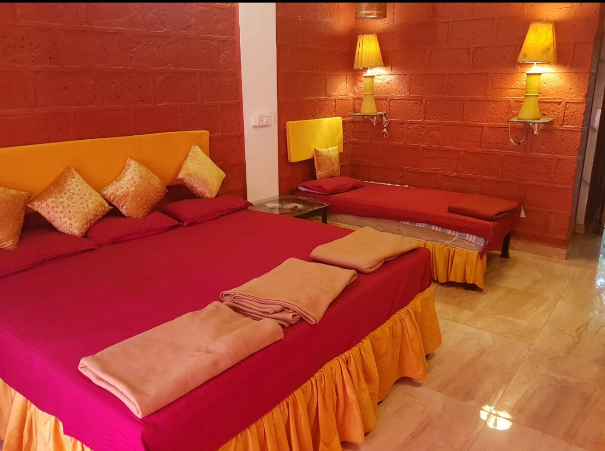 IMG-20250212-WA0010 Villa For Rent in Alibag