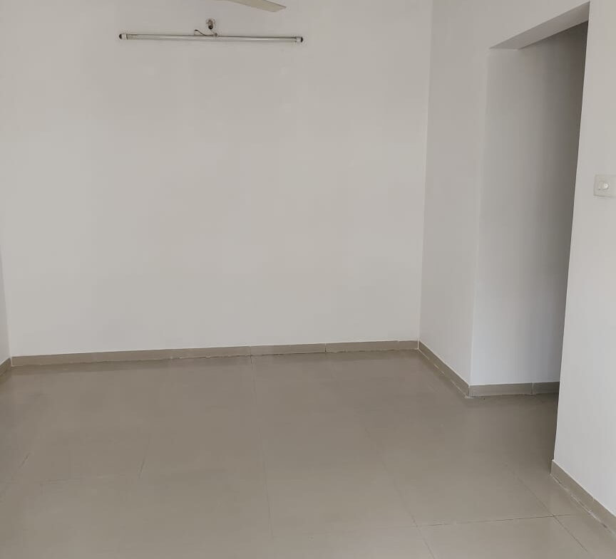 1 Bed and 1 Bath For Sale In Mumbai.