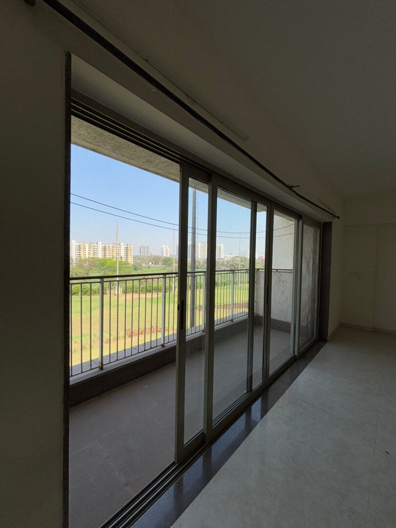 IMG-20250213-WA0006 3 Beds and 3 Baths For Sale In Mumbai.