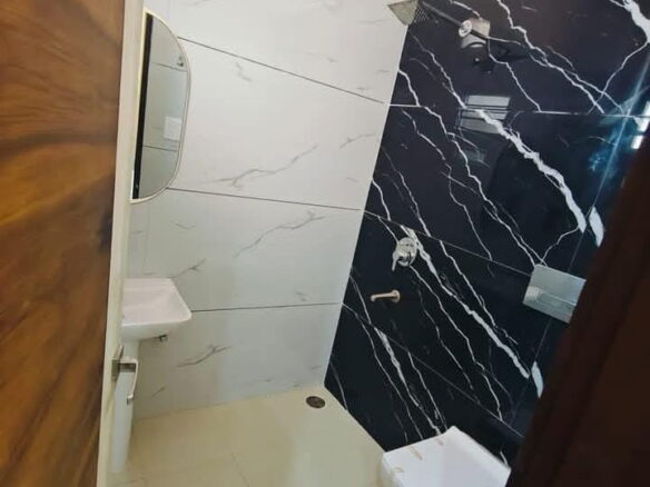 4 Beds and 4 Baths For Sale In Mohali.