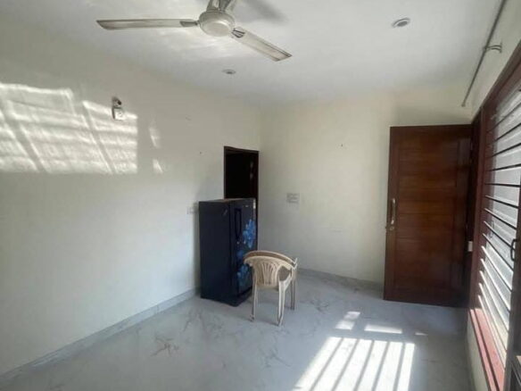 1 Bed and 1 Bath For Rent In Mohali.