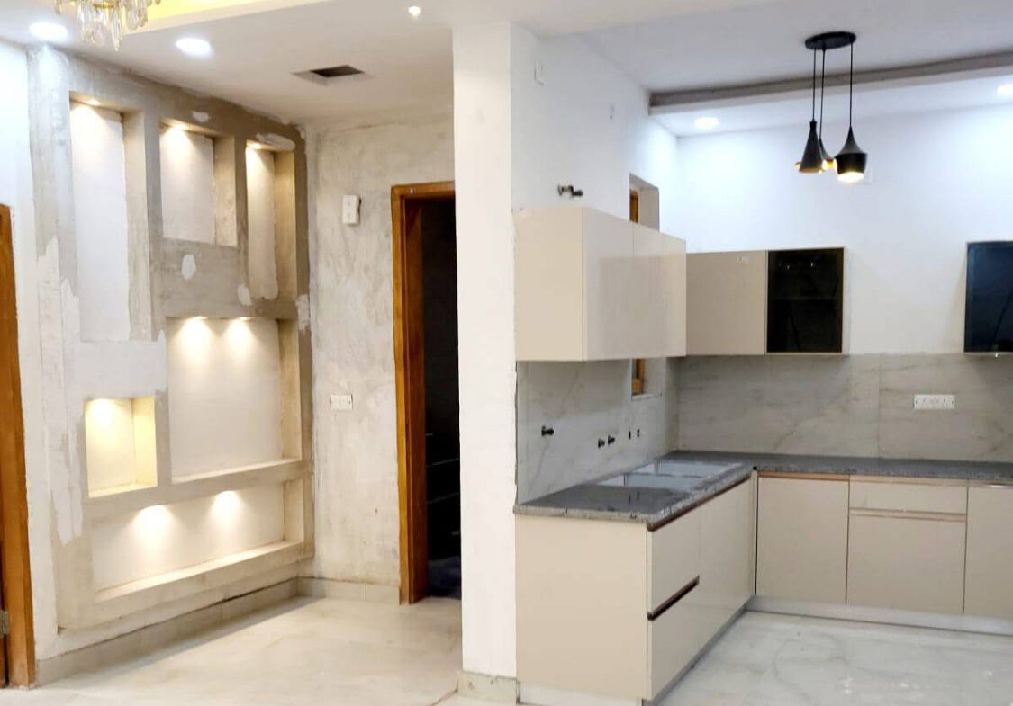 Independent flat for sale in Agra
