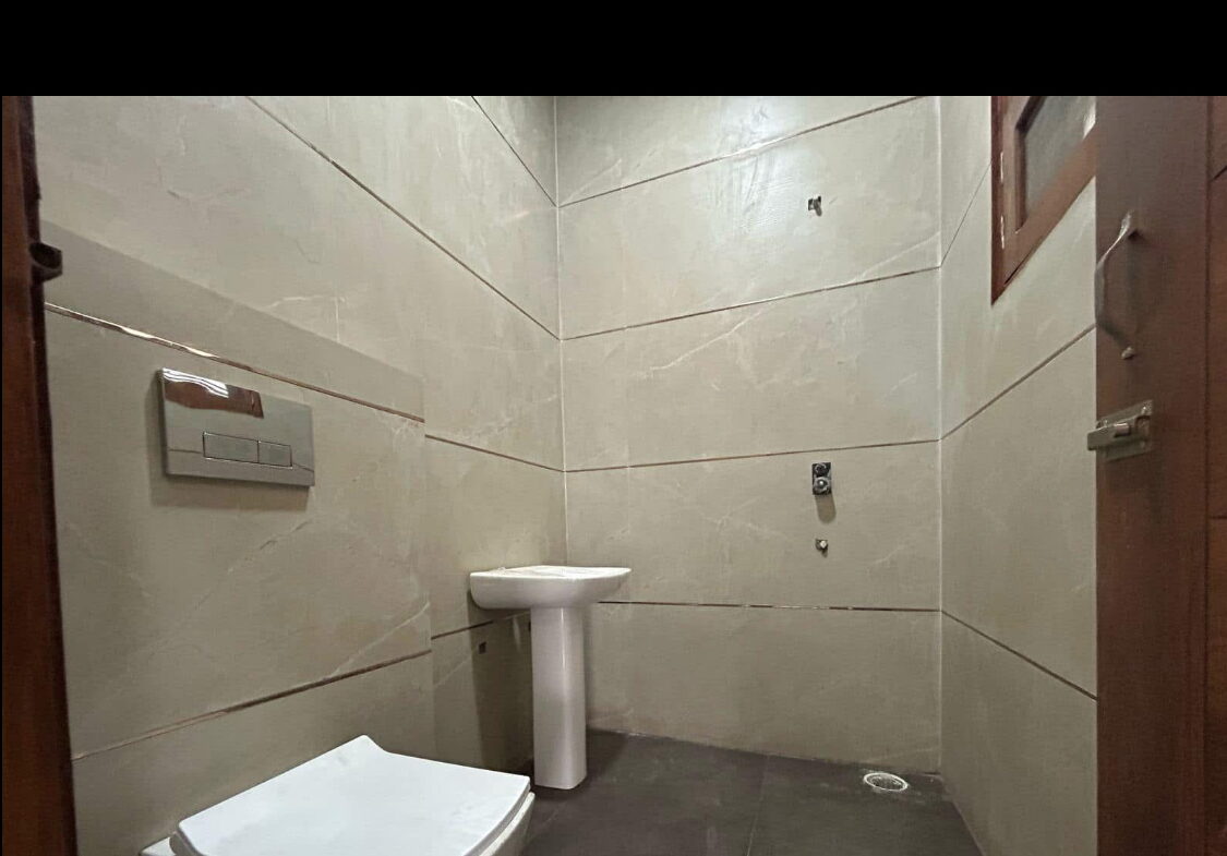 4 Beds 4 Baths villa for sale in Agra