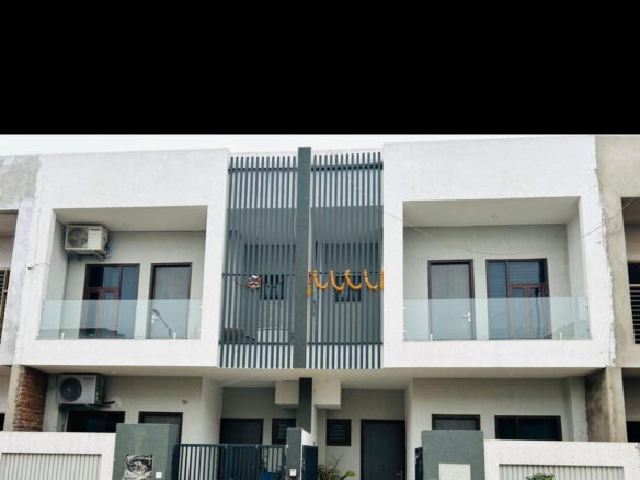 Independent house for sale in Agra