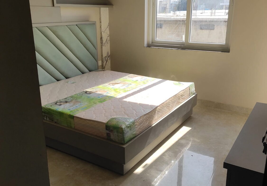 Independent flat for sale in Agra