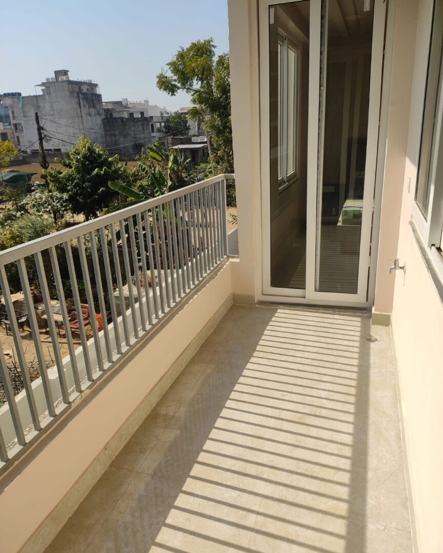 Independent flat for sale in Agra