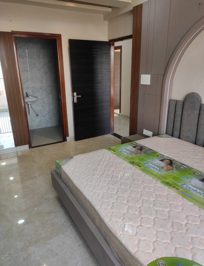 Independent flat for sale in Agra
