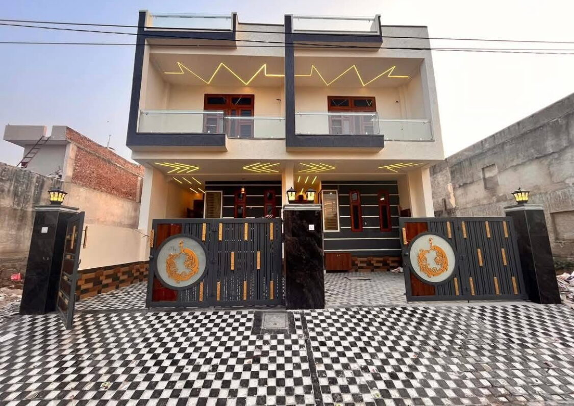 Independent house for sale in Agra