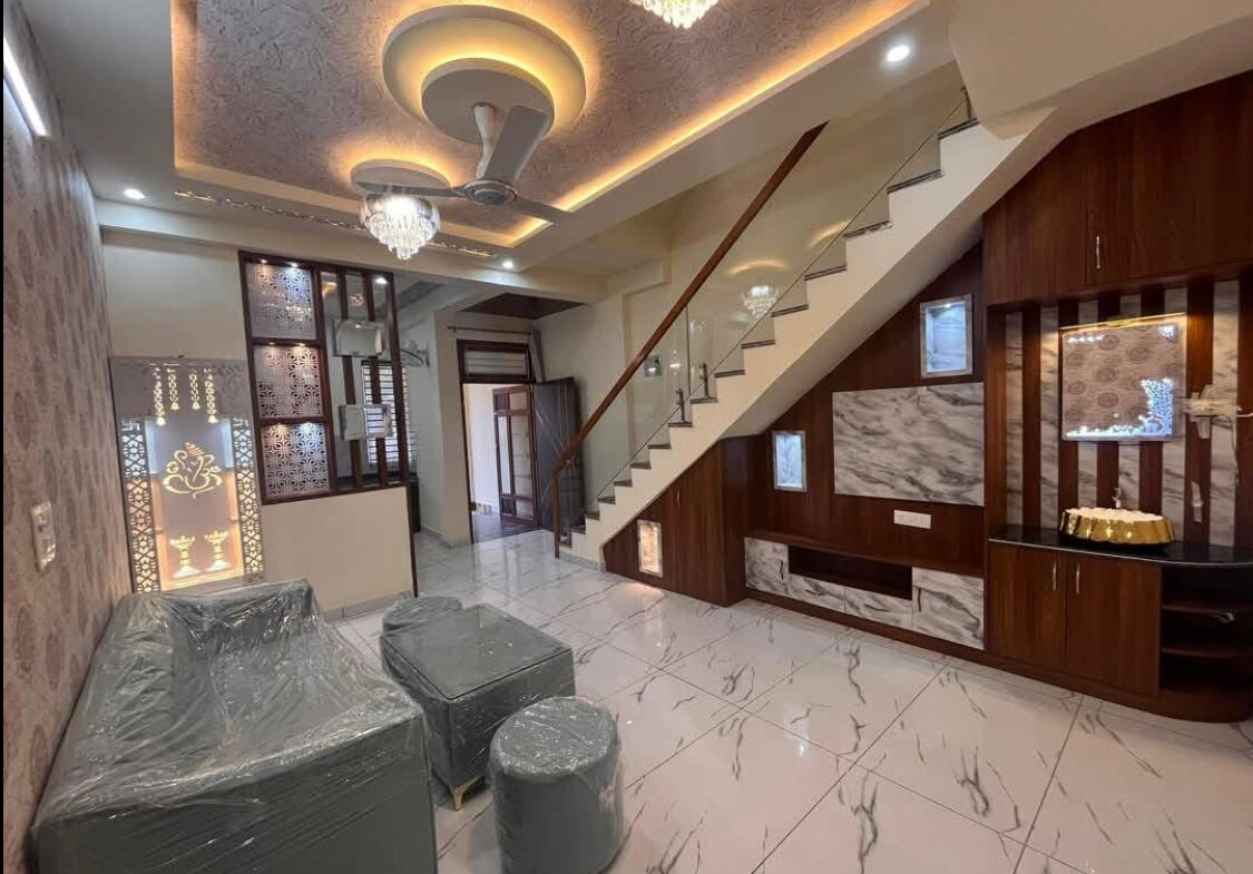 Independent house for sale in Agra