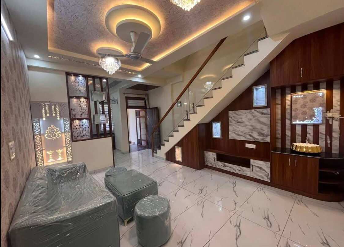 Independent house for sale in Agra