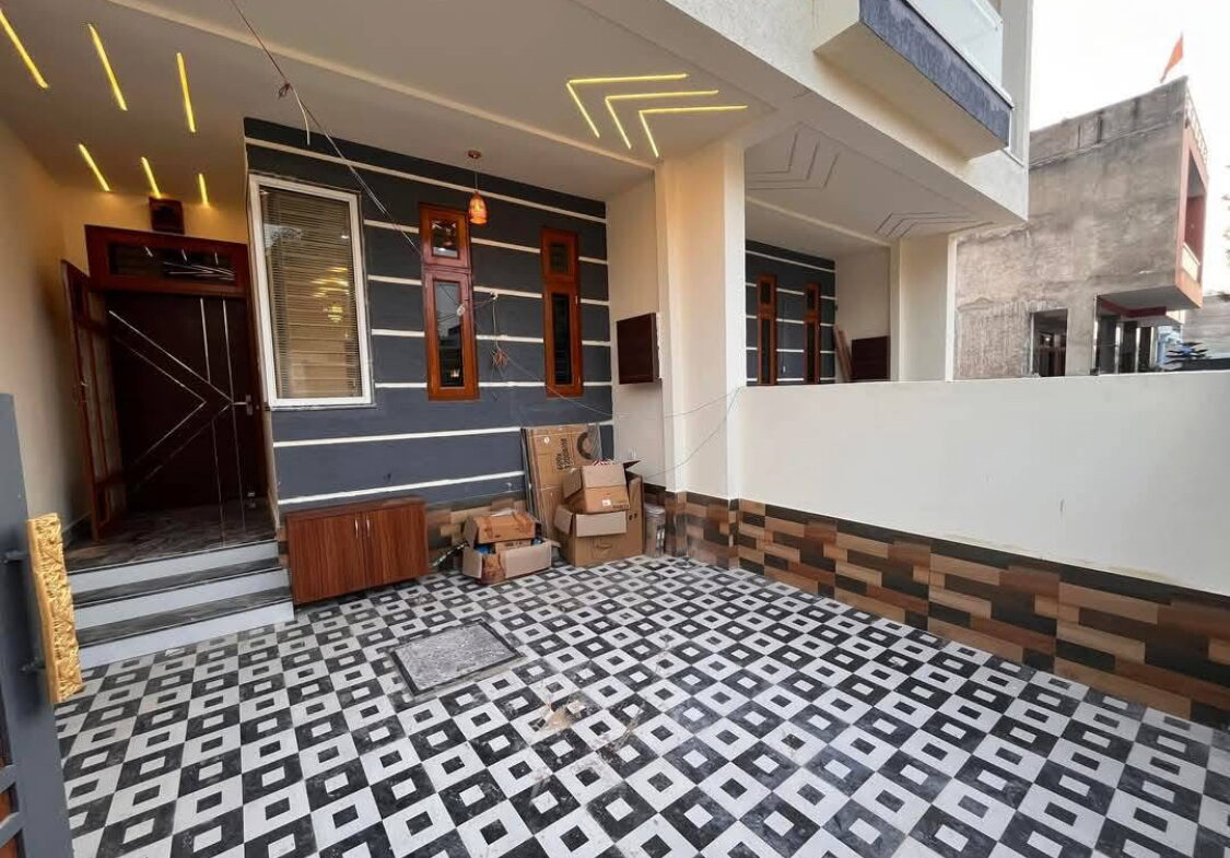 Independent house for sale in Agra