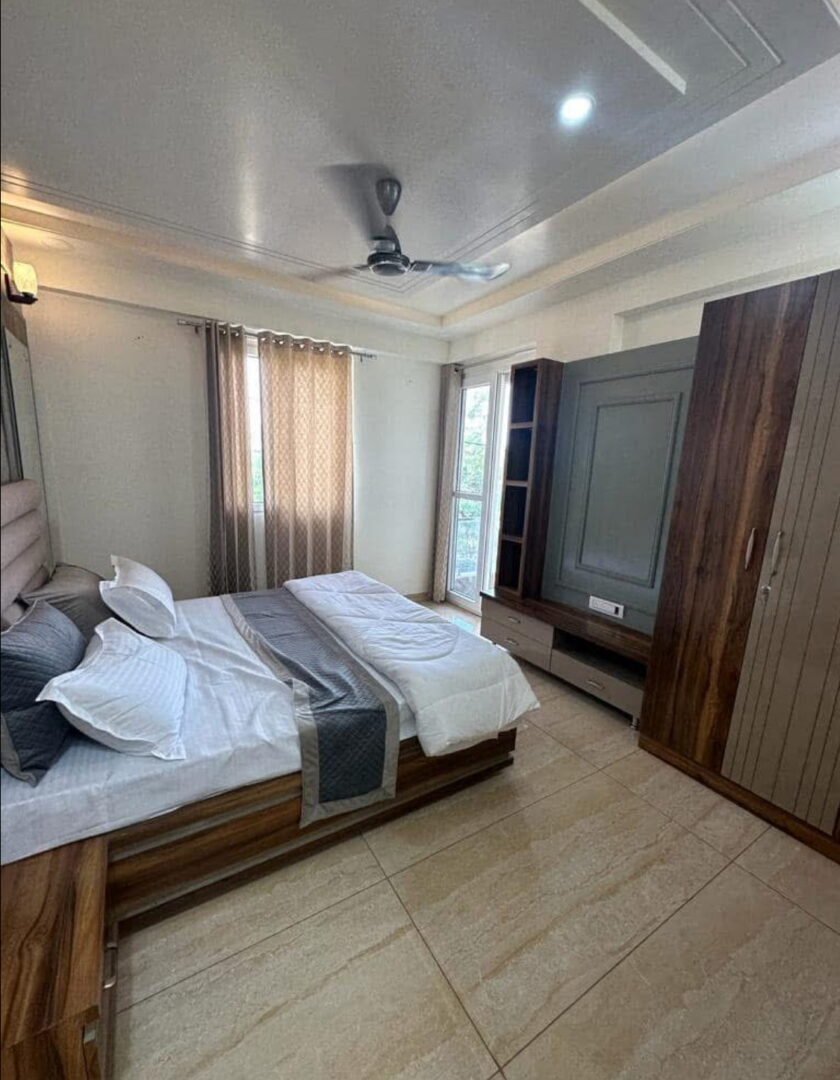Independent flat for sale in Agra