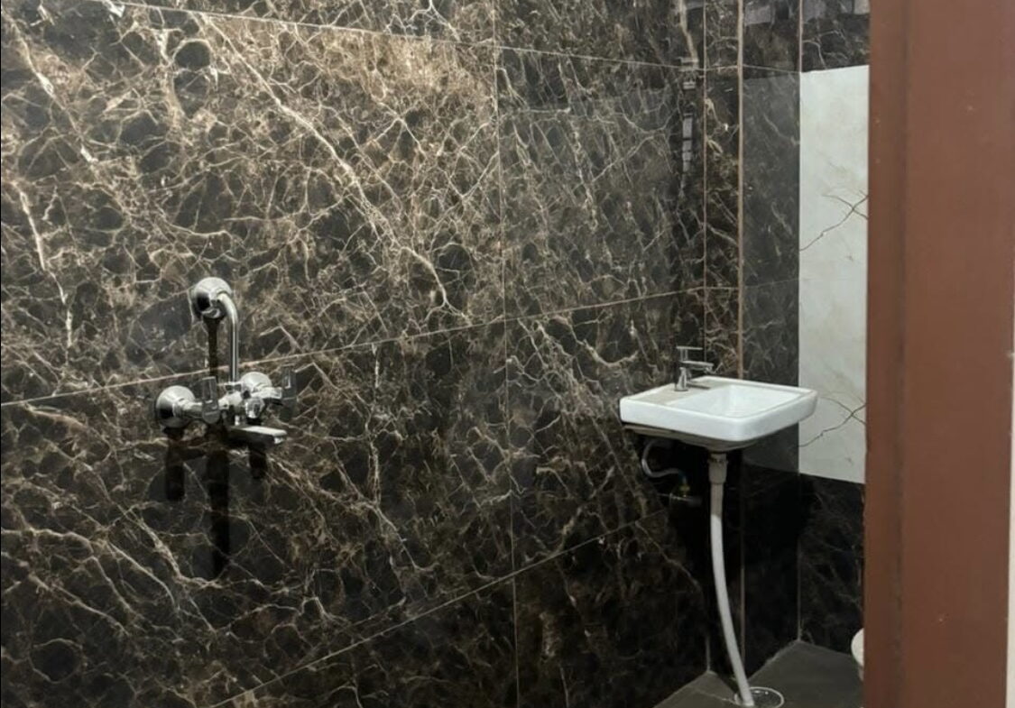 2 Beds 2 Baths flat for sale in Agra
