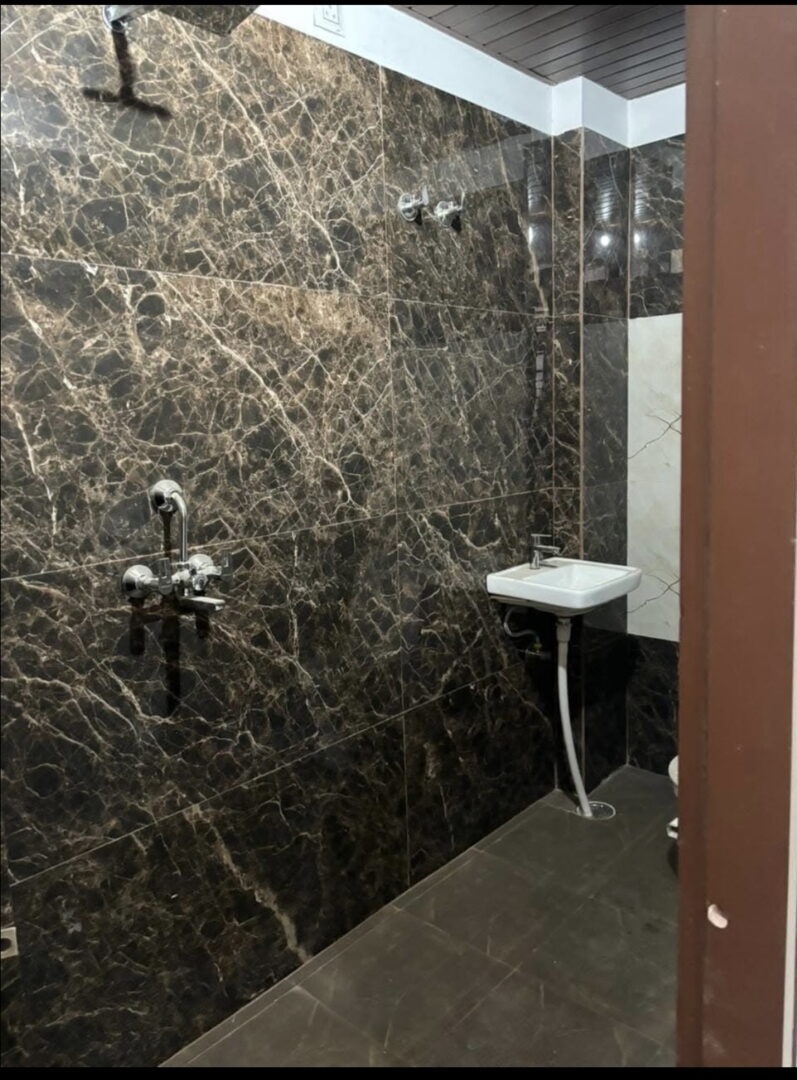 2 Beds 2 Baths flat for sale in Agra