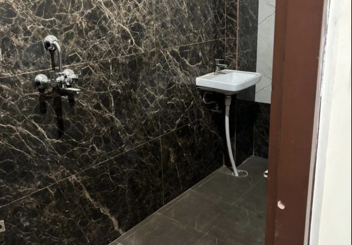 2 Beds 2 Baths flat for sale in Agra
