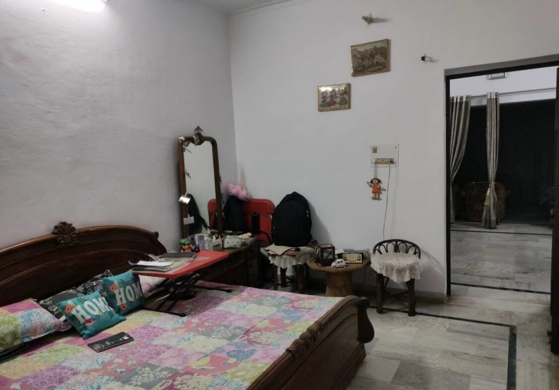 Independent villa for sale in Agra