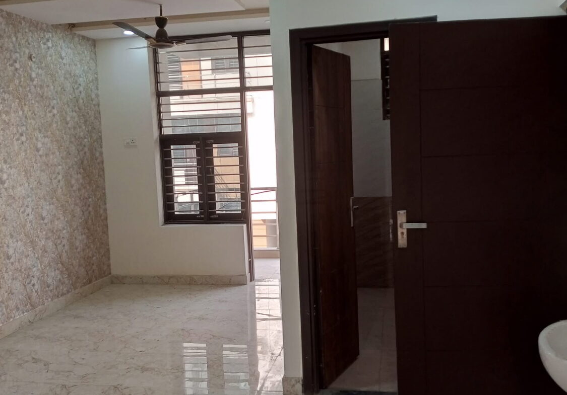 Independent house for sale in Agra