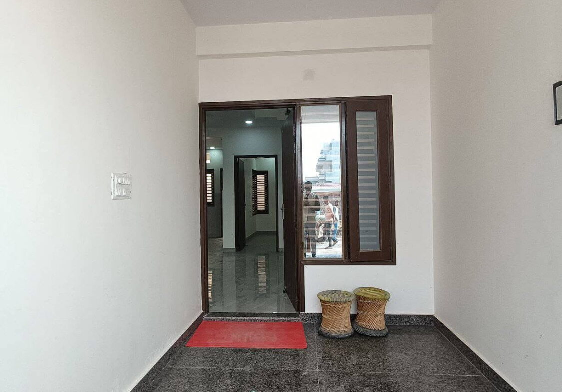 3 Beds 3 Baths house for sale in Agra