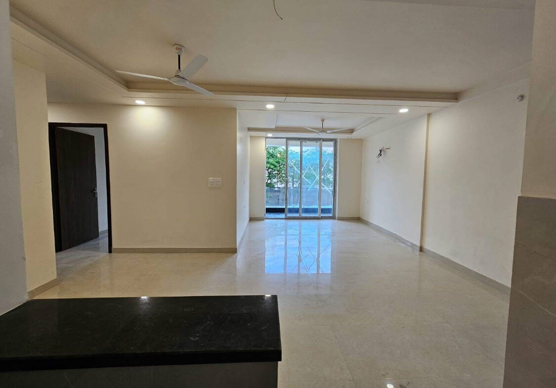 Independent flat for sale in Agra