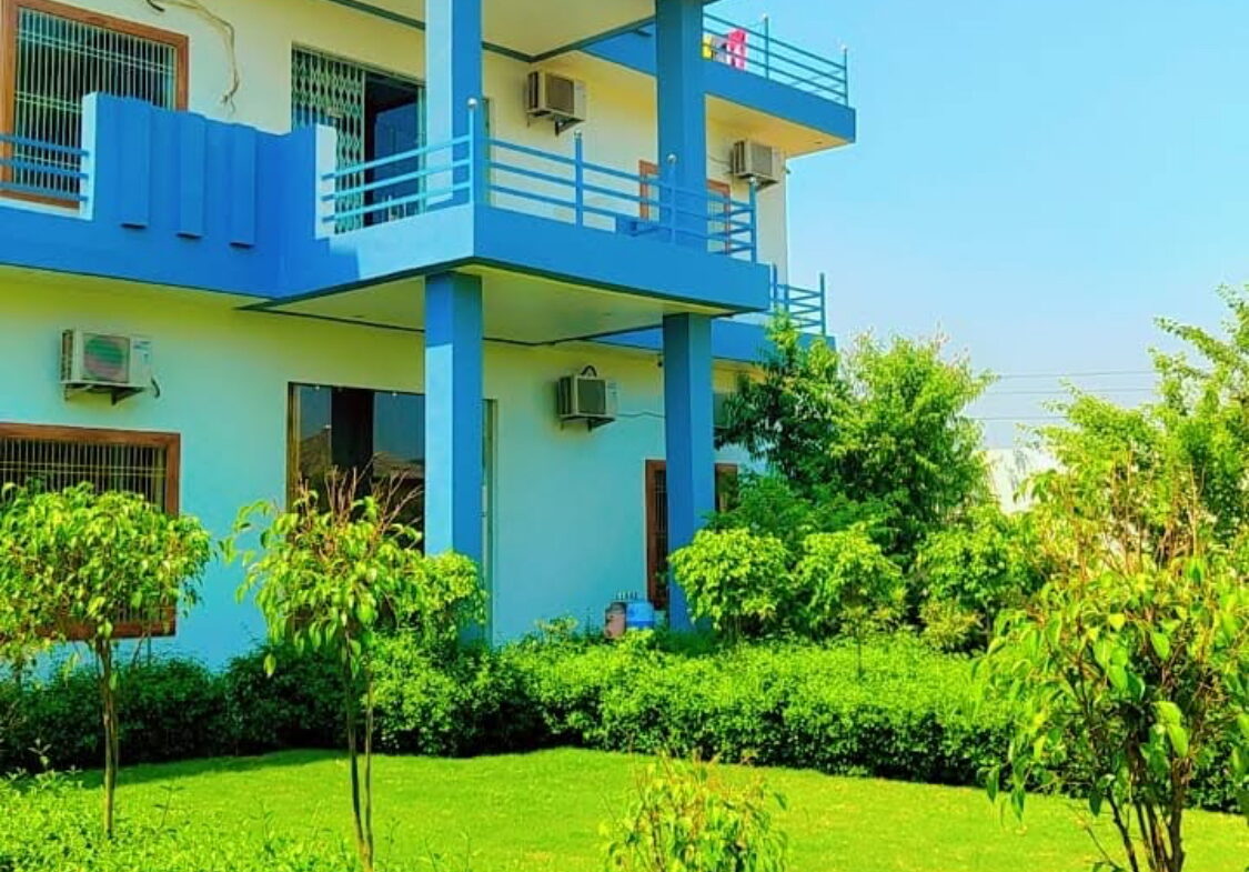 Independent villa for sale in Varanasi