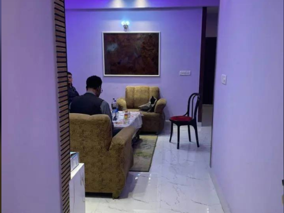 2 Beds and 2 Baths Flat for Rent in New Delhi