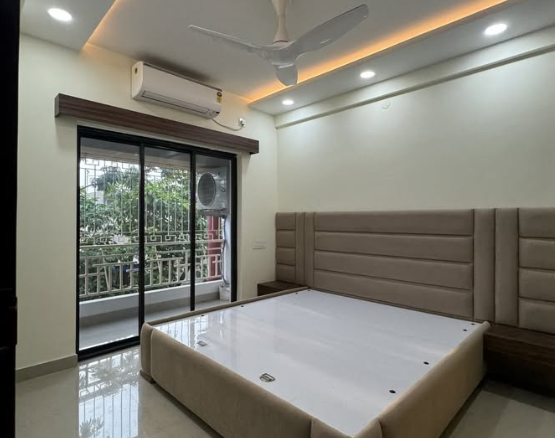 3 Beds and 3 Baths Flat for Sale in Kolkata