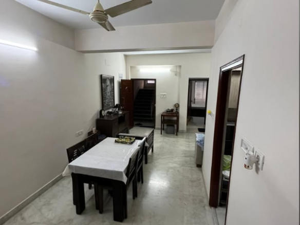 2 Beds and 2 Baths Flat for Rent in Kolkata