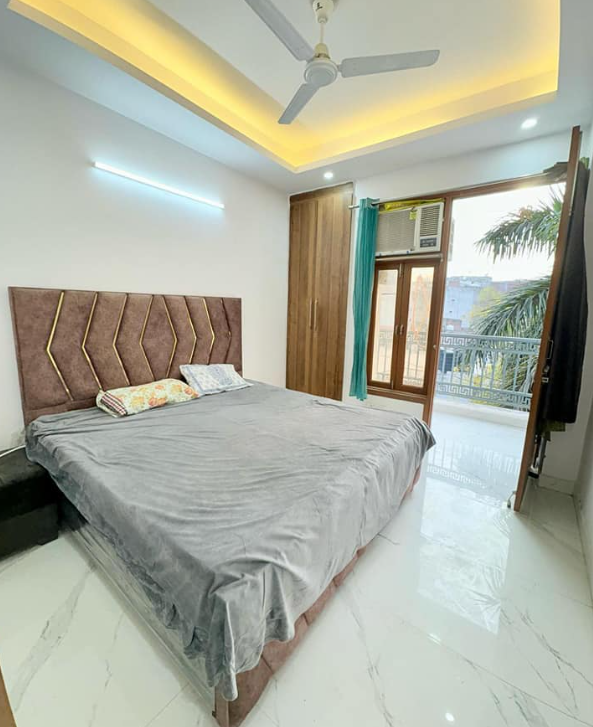 1 Bed and 1 Bath Flat for Rent in New Delhi