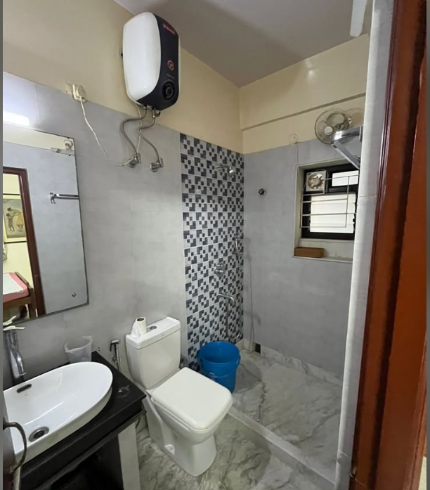 2 Beds and 2 Baths Flat for Rent in Kolkata