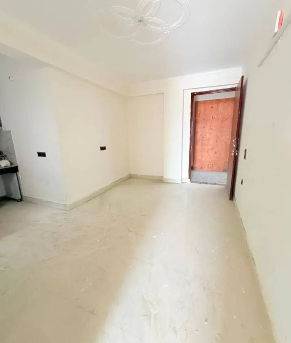 1 Bed and 1 Bath Flat for Rent in New Delhi
