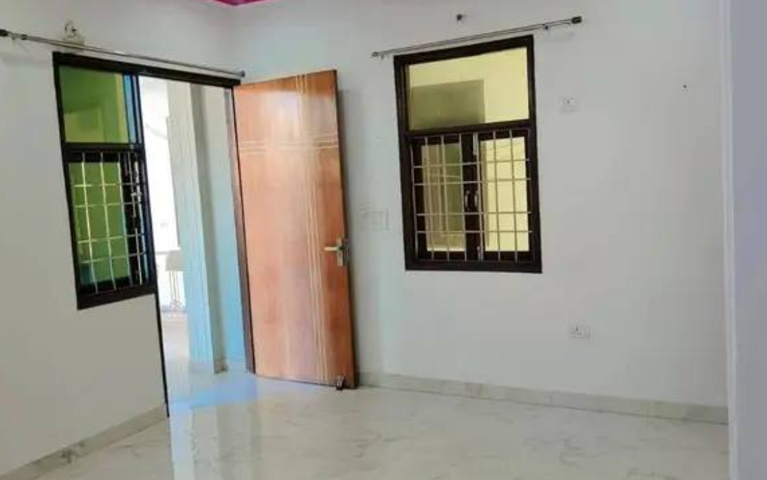1 Bed and 1 Bath Flat for Rent in New Delhi