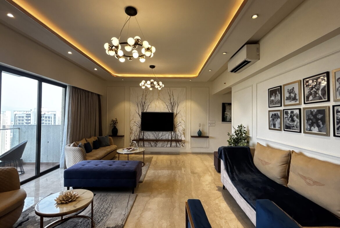 3 Beds and 3 Bath for sale in Mumbai