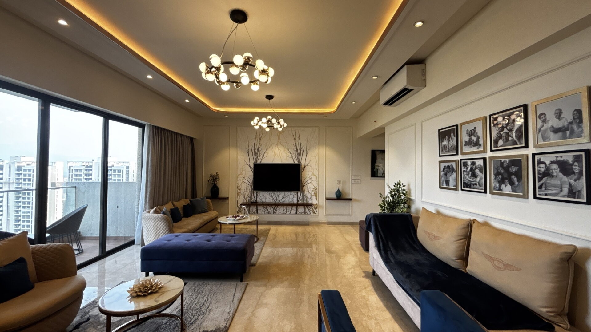 3 Beds and 3 Bath for sale in Mumbai