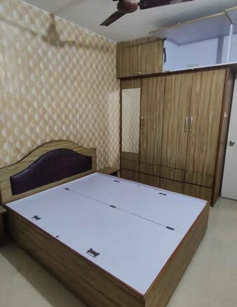 3 Beds & 3 Baths for Sale in Mumbai