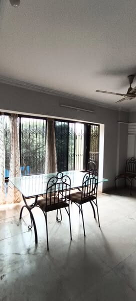 3 Beds and 3 Baths for sale in Mumbai