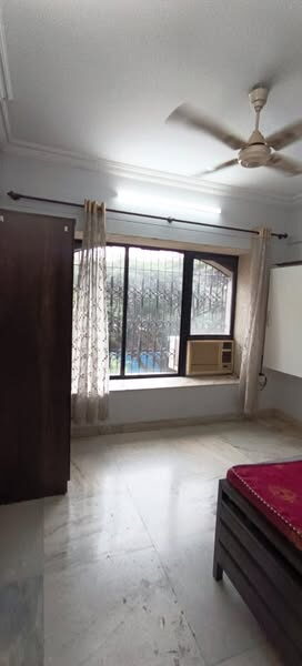 3 Beds and 3 Baths for sale in Mumbai