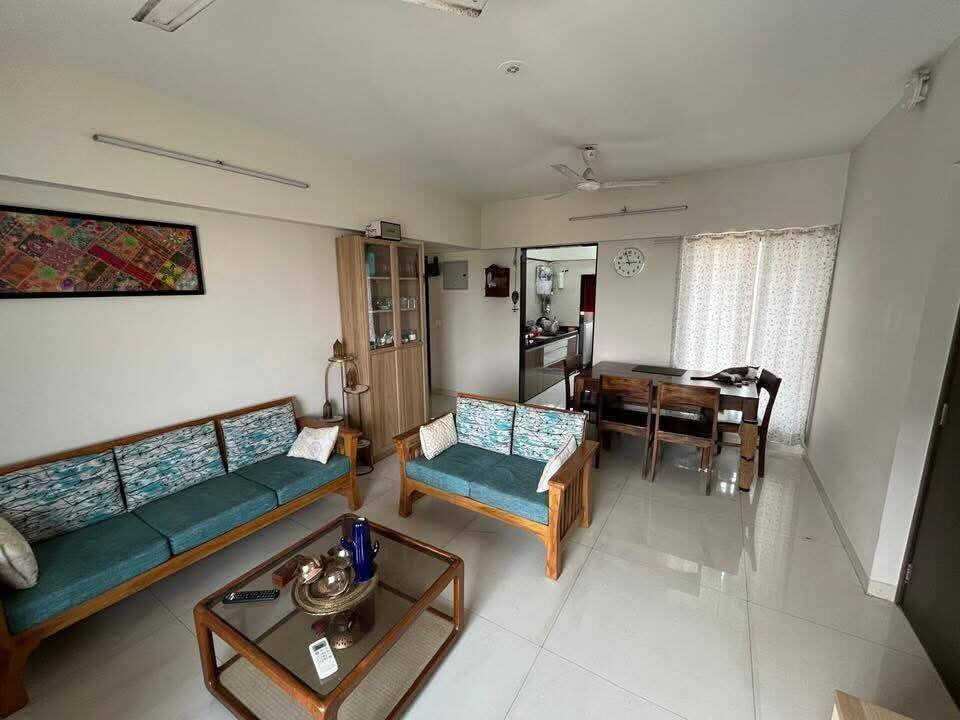 2 Beds and 2 Baths for Rent in Mumbai