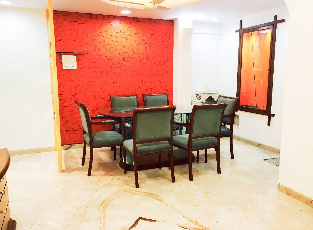 2 Beds and 2 bath for Sale in Mumbai