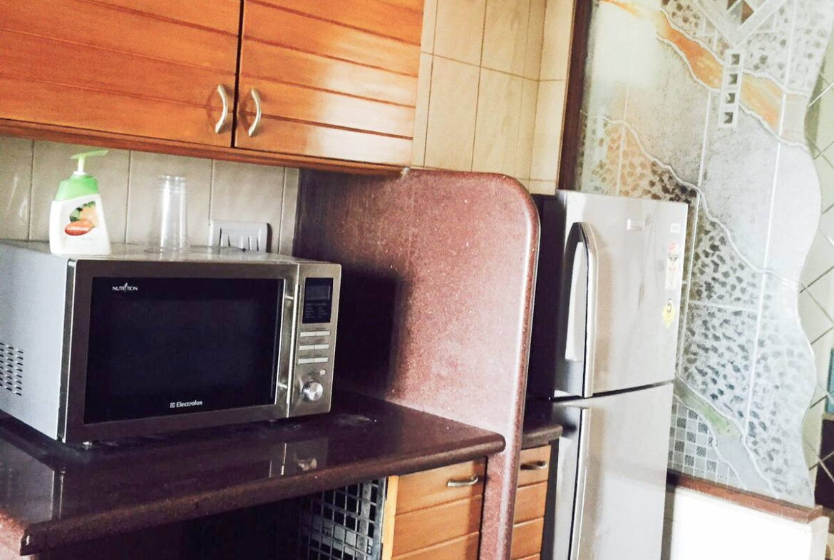 2 Beds and 2 bath for Sale in Mumbai
