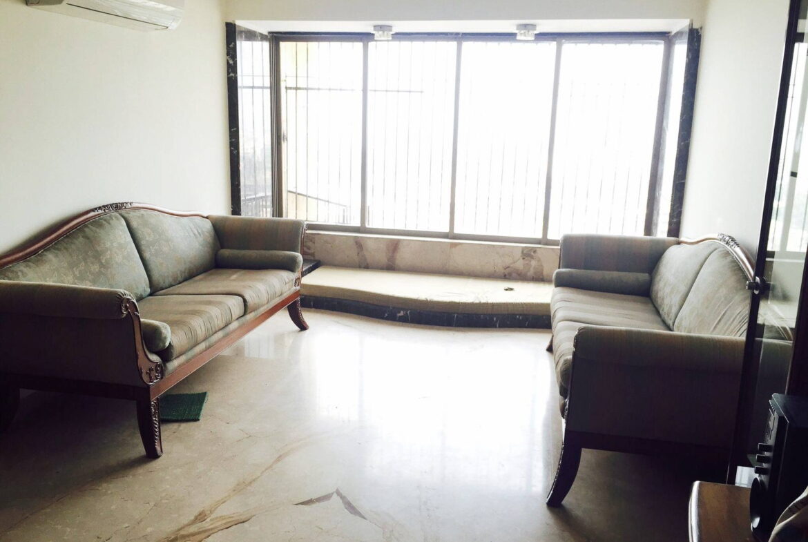 2 Beds and 2 bath for Sale in Mumbai
