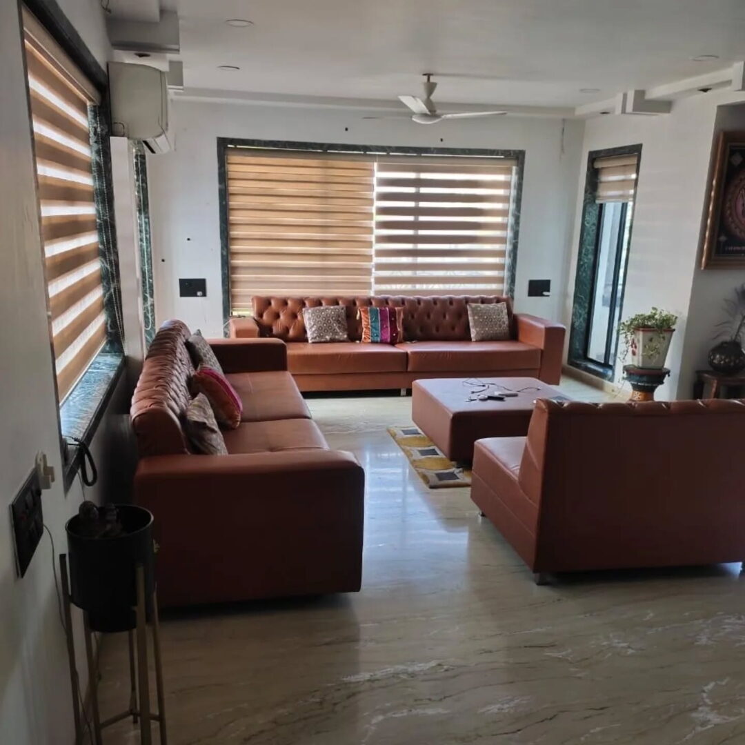 3 Beds and 3 Baths for Sale in Surat