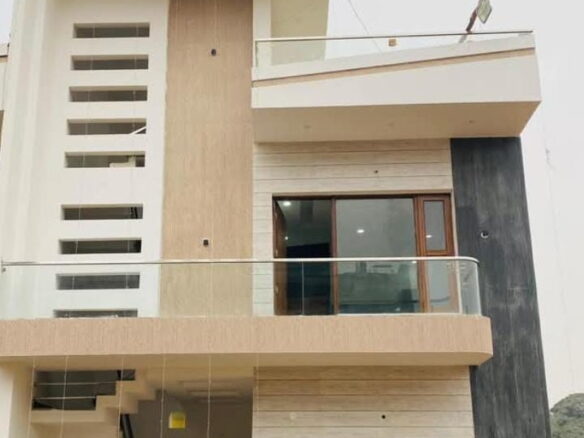 3 Beds And 3 Baths For Sale In Mohali.